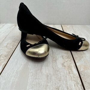 Vero Cuoio Women’s Sz 9 1/2 Black Suede Ballet Flats With Gold Leather Toe Tips